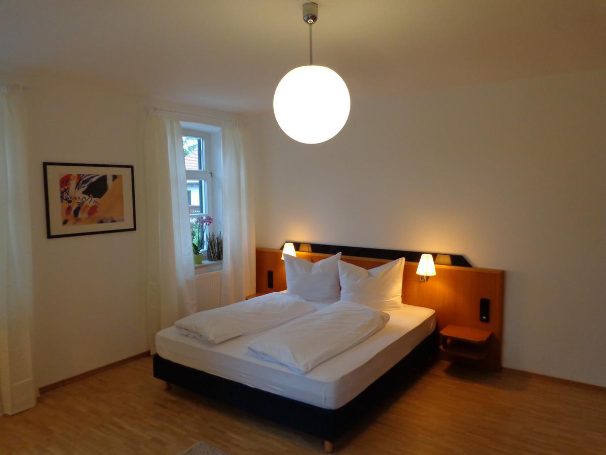 Gasthaus Inselkammer Höhenkirchen-Siegertsbrunn Eksteriør billede